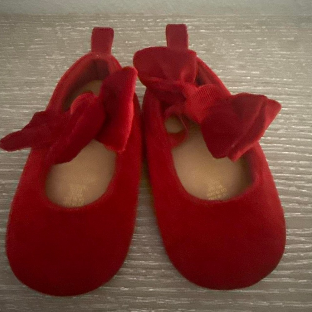 Old Navy Toddler Girl Shoe Bundle Sandals Jelly Flats 12-24 Months Multi 6 Pairs - Picture 4 of 7